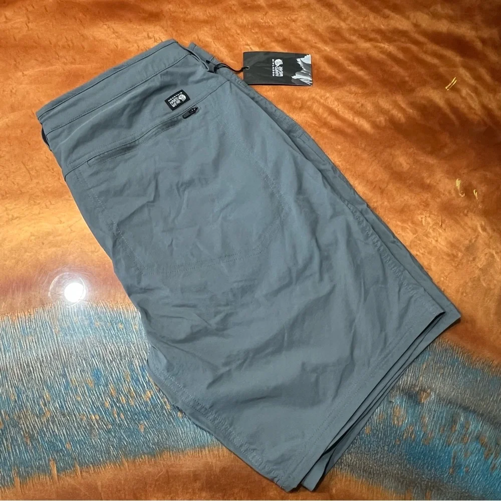 Mountain Hardwear nwt mountain
